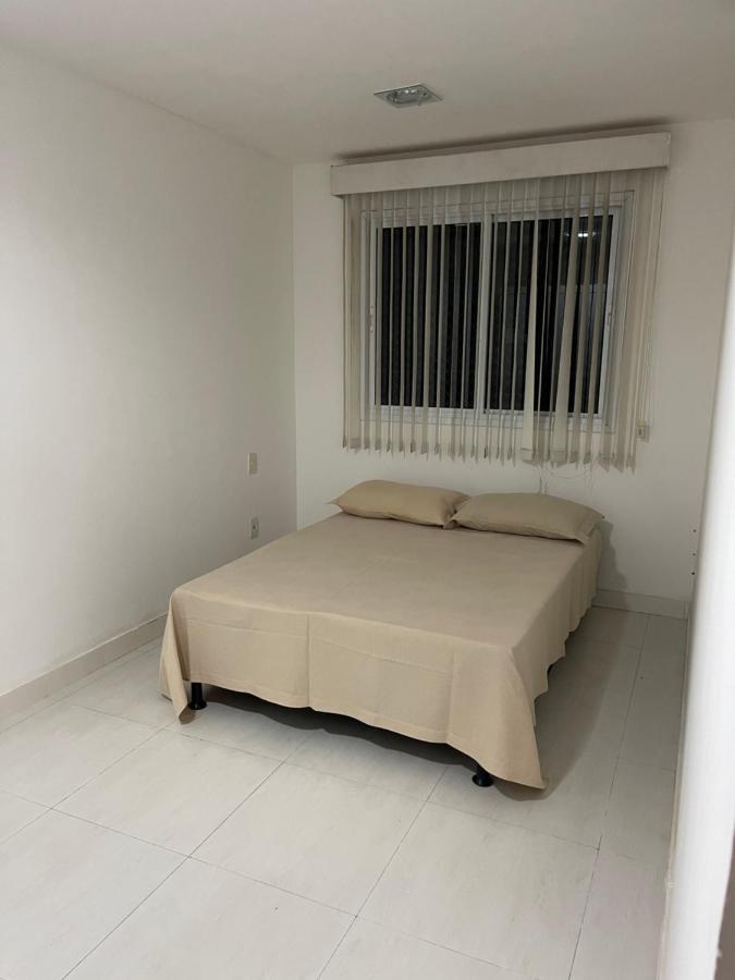 Apartamento Com Varanda E Piscina カボ・フリオ エクステリア 写真