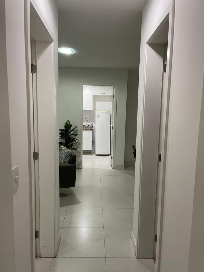 Apartamento Com Varanda E Piscina カボ・フリオ エクステリア 写真